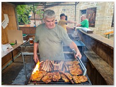 Essen für die Aufbauer
