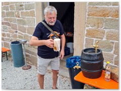 Der Fotograf am Bierzapfen :-)