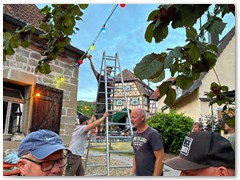 Lichter werden montiert