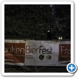 die Schilder führen zum Ziel