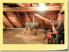 Bier wird umgepumpt ins Kühlschiff