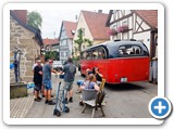 Oldtimerbus hält