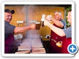 Prost an den Bratwürsten