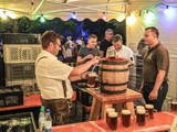 Fest Abends: Biertstand