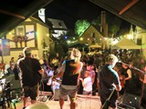 Fest Abends: Zum Abschluß noch ein blick von der Bühne