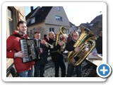 und um 10 Uhr laufen Musiker auf: Die Urlesbacher Musikanten