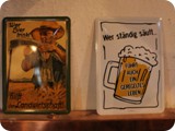 Neue Schilder im Brauraum